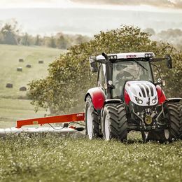 Steyr 4135 Profi CVT